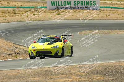 media/May-31-2025-CalClub SCCA (Sat) [[2c1a04e1ee]]/Qualifying/Group 2/Turn 4/